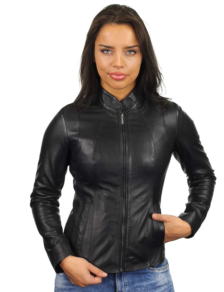 chaqueta-de-cuero-negro-mujer-versano-301-model2